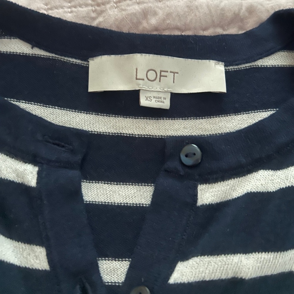Loft Lightweight Sweater size XS. Navy w white stripes and split at each side.